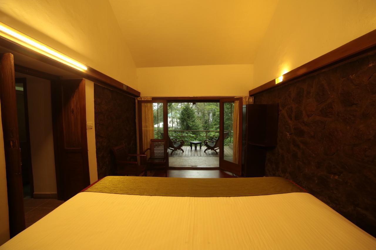 Deep Woods Resort Munnar Bagian luar foto