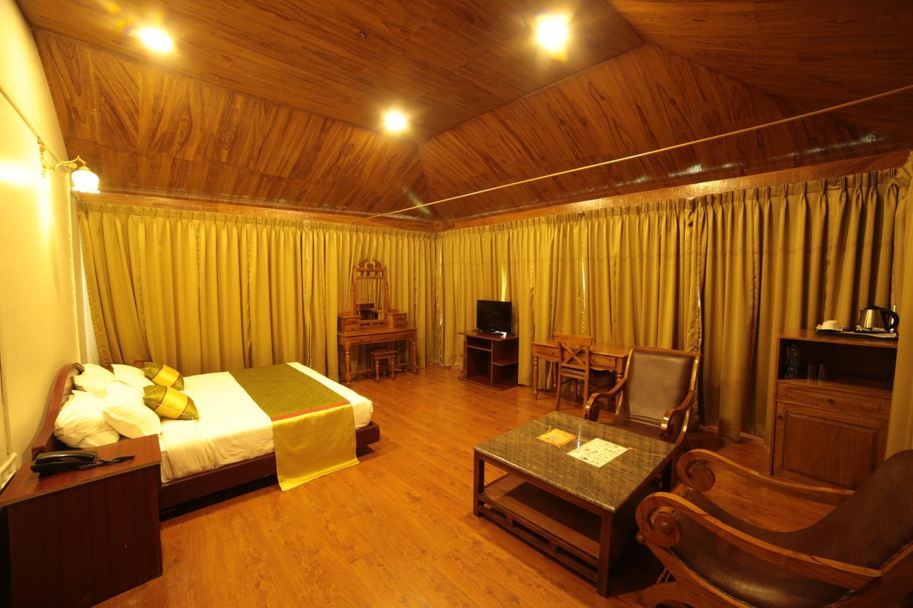 Deep Woods Resort Munnar Bagian luar foto