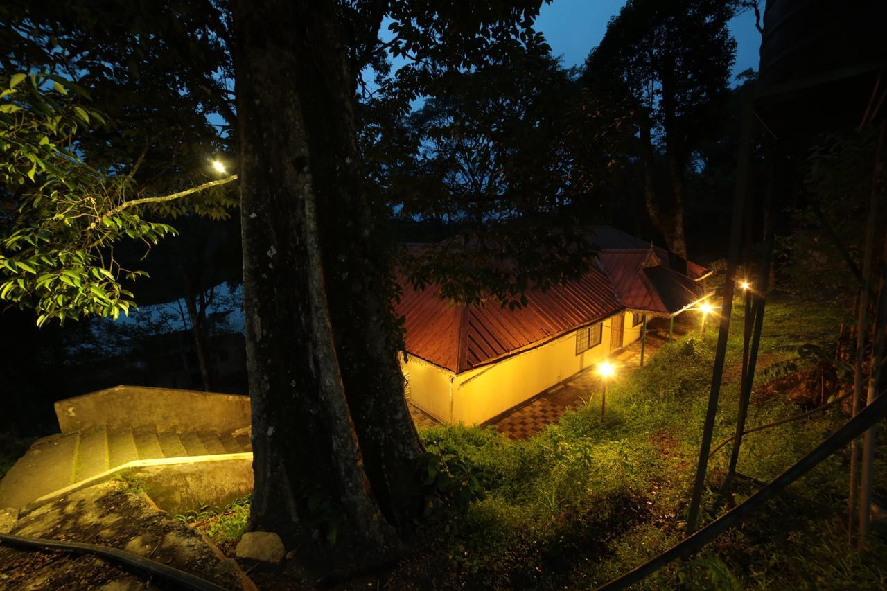 Deep Woods Resort Munnar Bagian luar foto